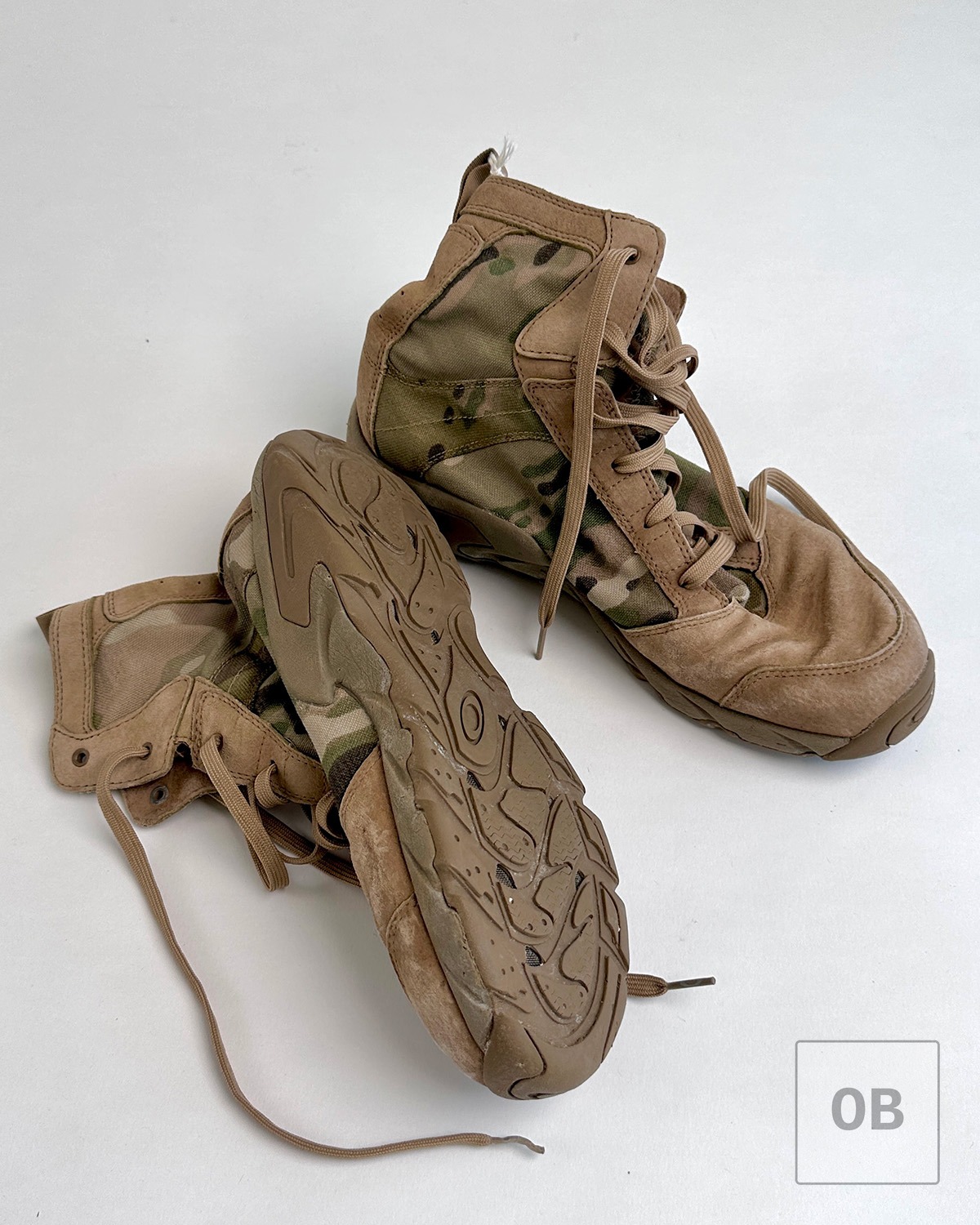 Oakley LSA Terrain boots worn on waterborne operations.